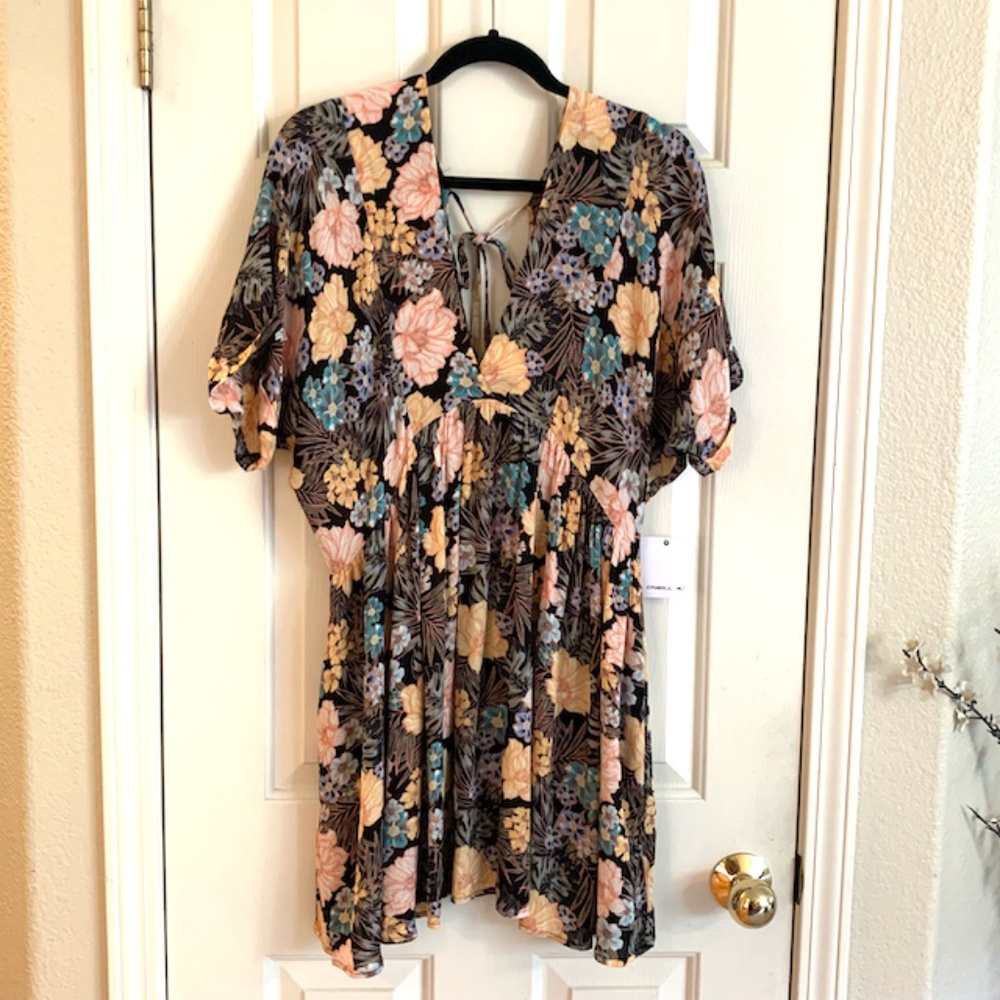 O'Neill Rosemary Macaw Tropical Short Sleeve Dress Size XS NWT